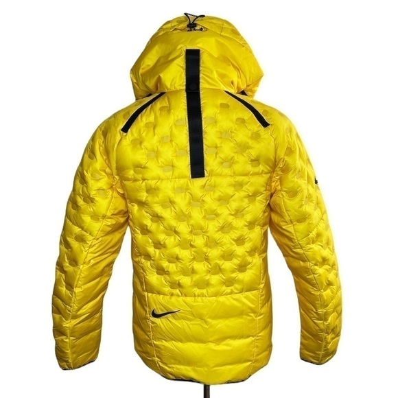 Nike Sportswear Yellow Tech Pack Goose Down Filled Puffer Hooded Jacket - Picture 5 of 16